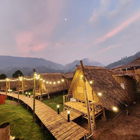 Yellowstone Camps Resort Sapan Ban Huai Ti ภายนอก รูปภาพ
