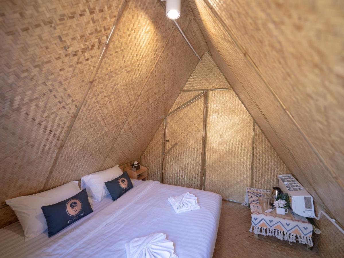 Yellowstone Camps Resort Sapan Ban Huai Ti ภายนอก รูปภาพ
